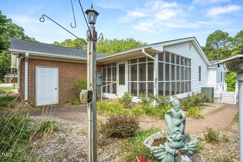 A home in Lillington