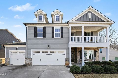 93 Thornbury Street Clayton NC 27527