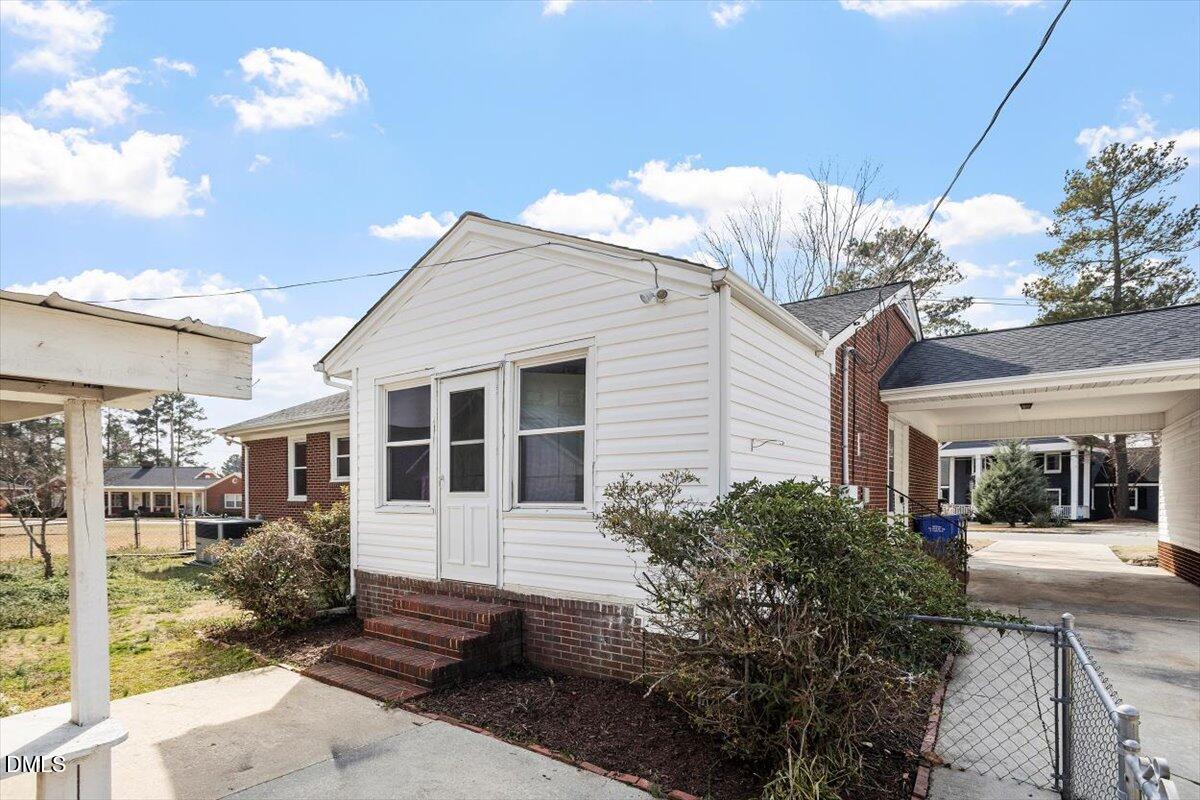 606 W Harnett Street