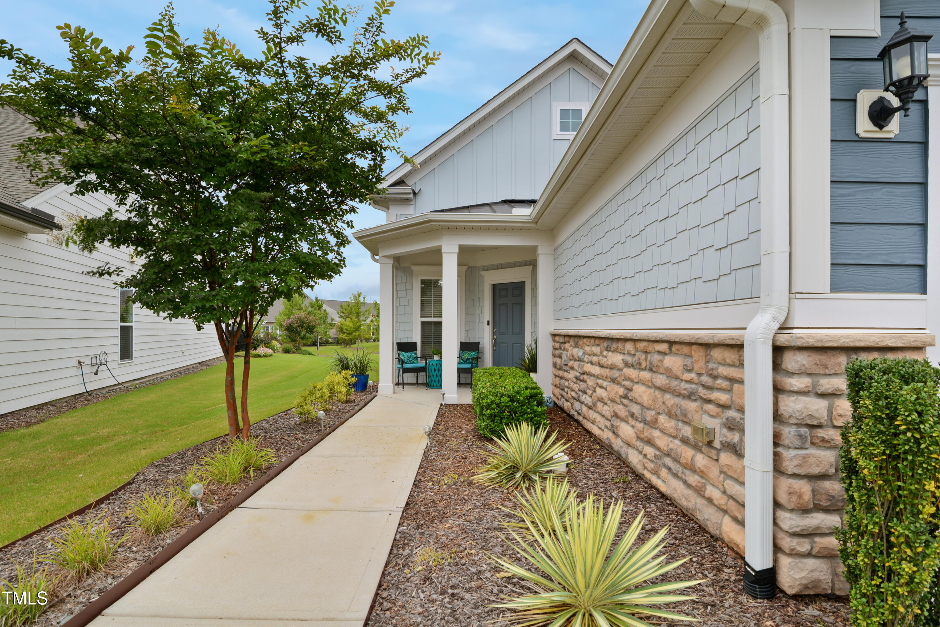 1023 Foxtail Drive