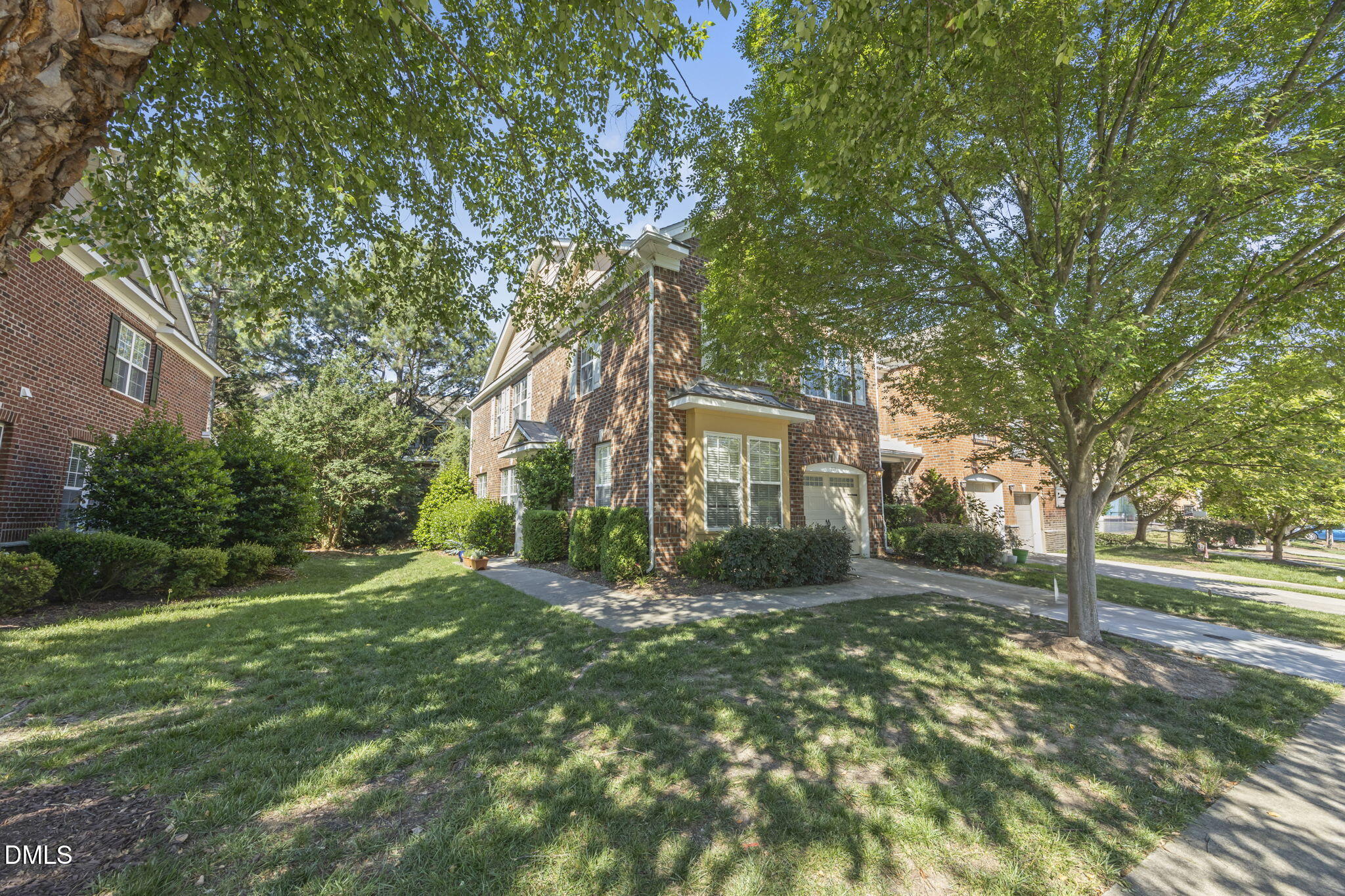 113 Longchamp Lane