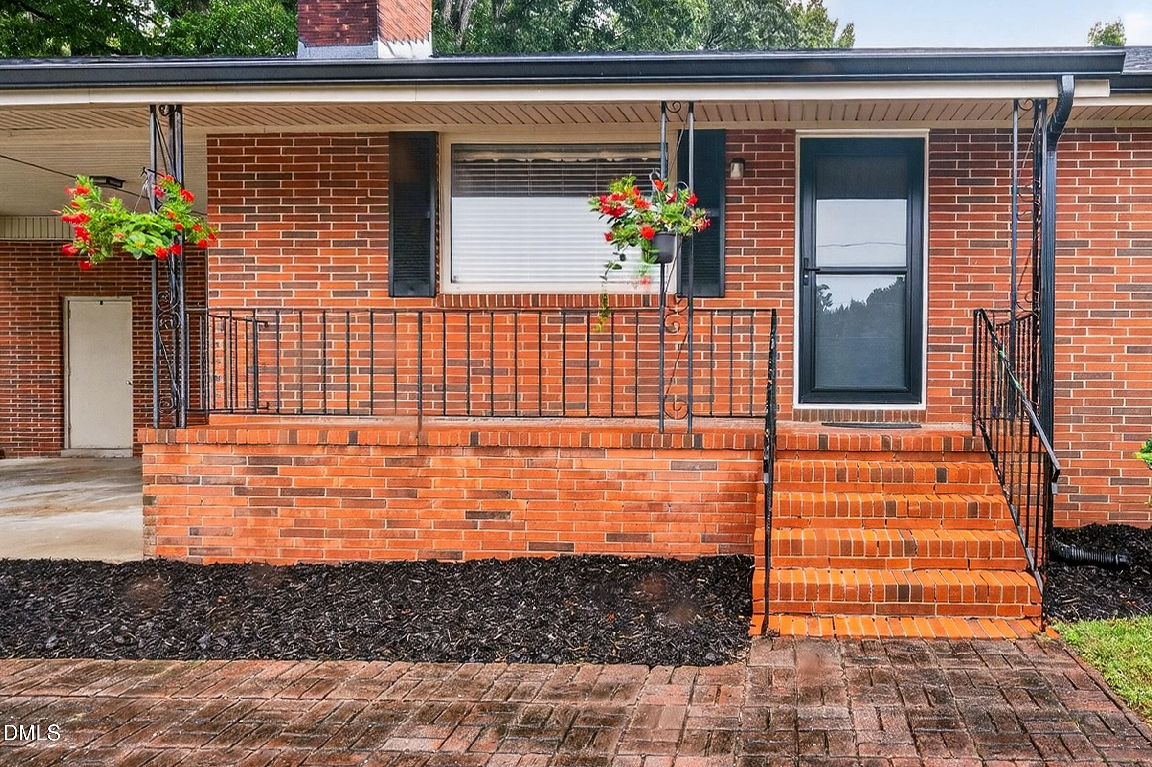 404 Goodwin Road