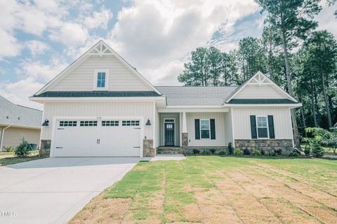 219 Crescent Drive Dunn NC 28334