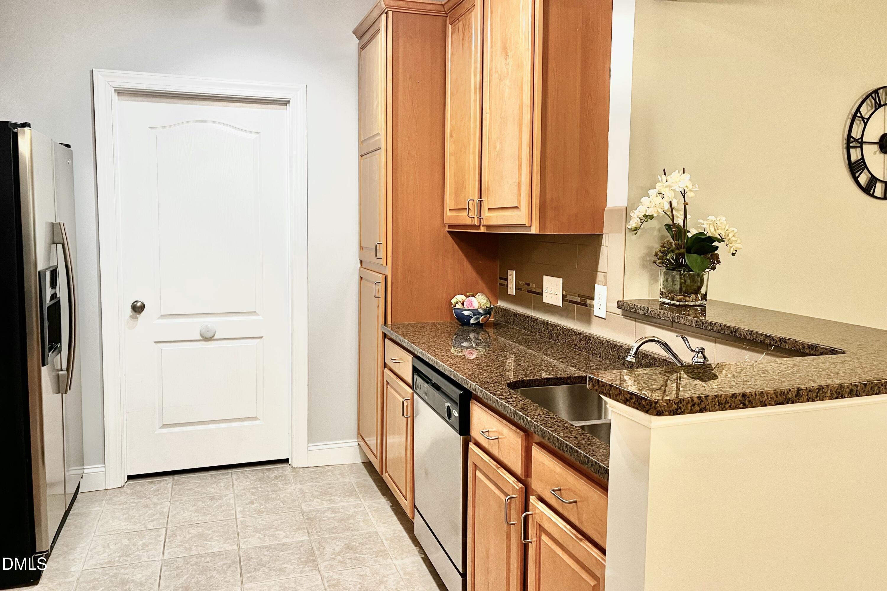 2810 Bedford Green Drive 305