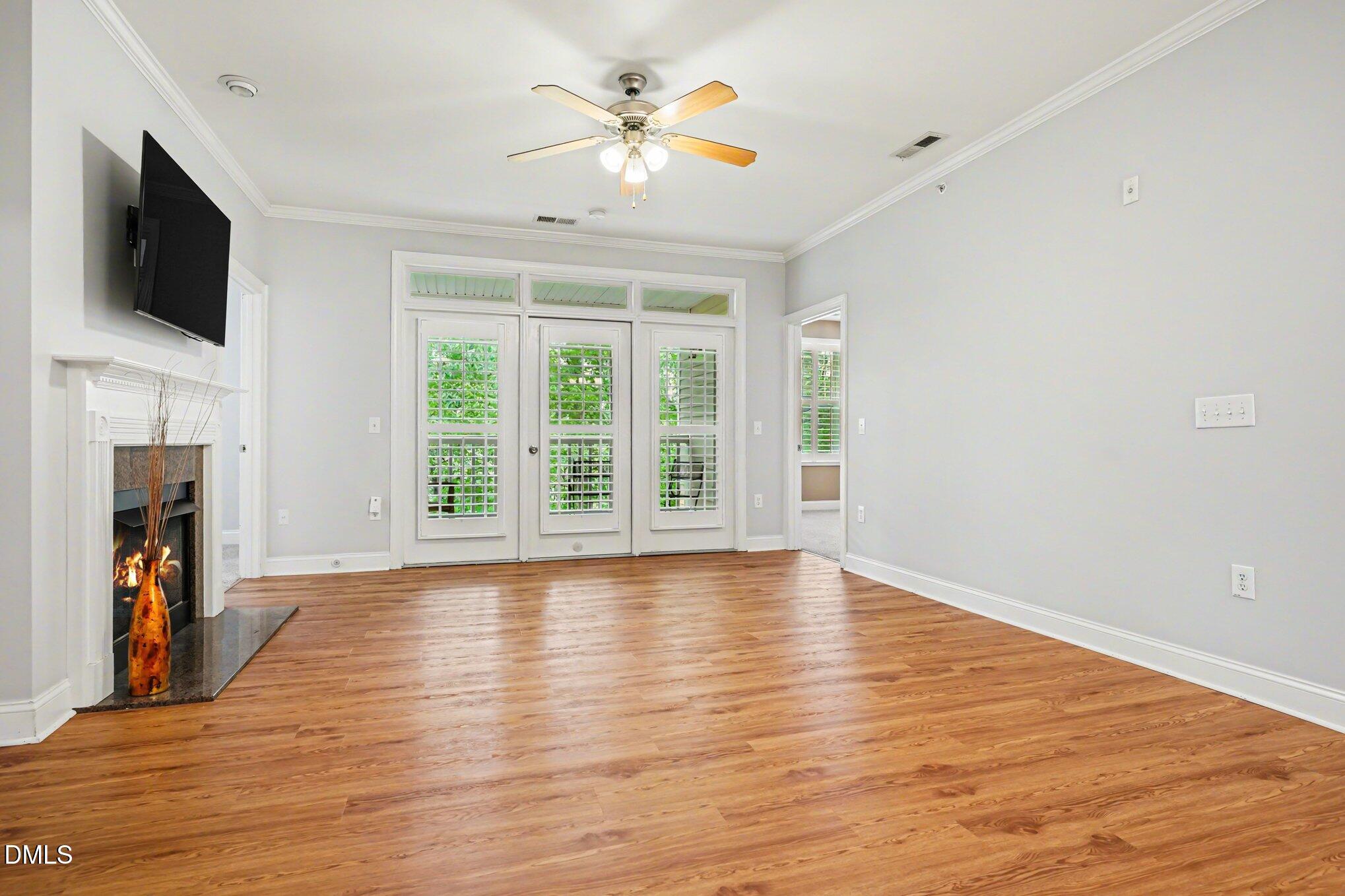 2810 Bedford Green Drive 305