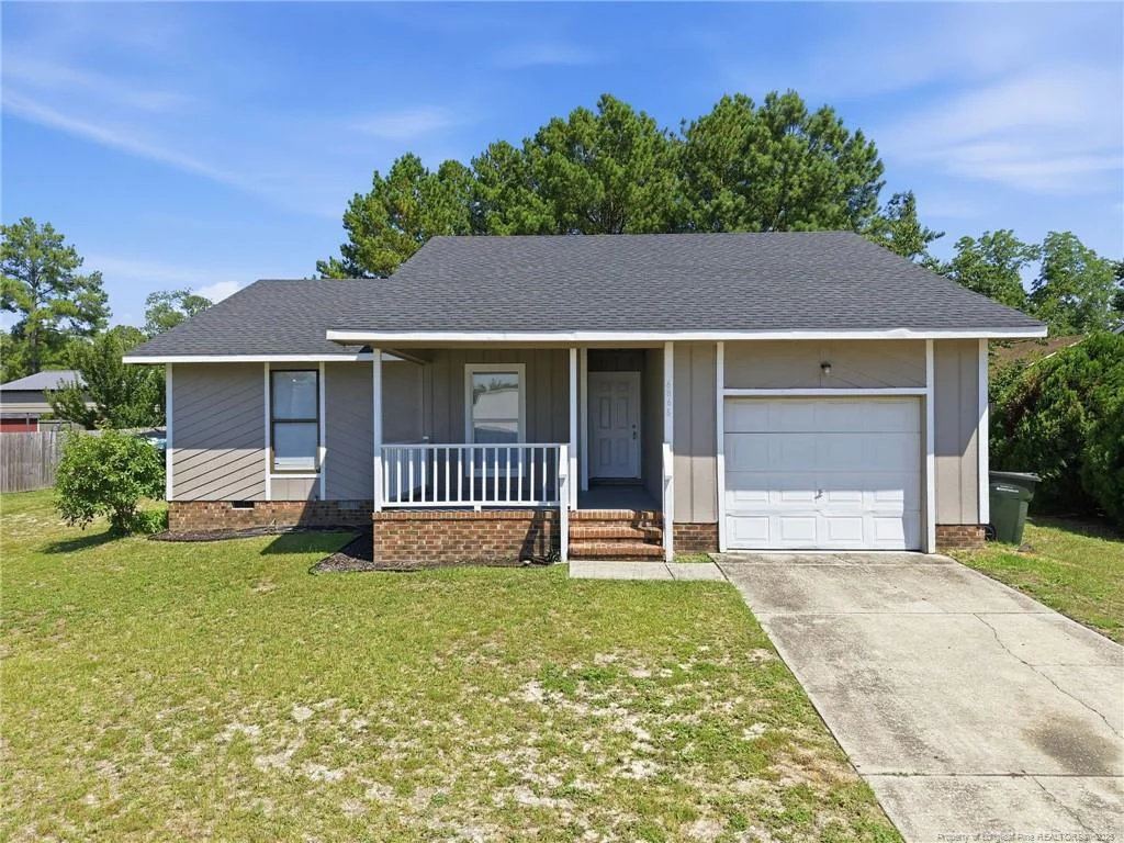 6866 Kingsgate Drive