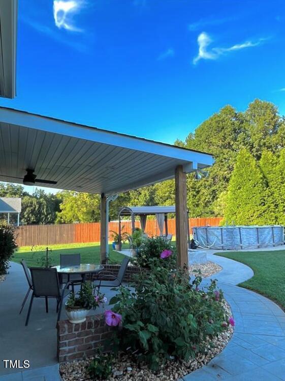 3098 Creek Point Road