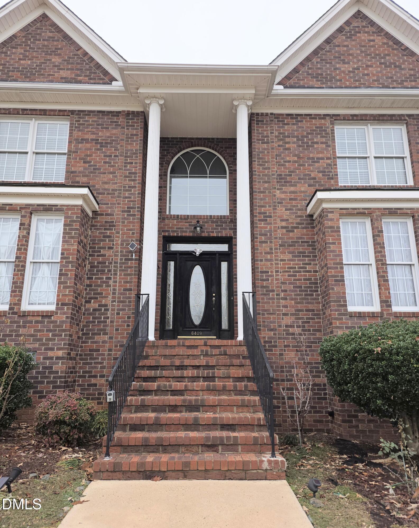 6409 Glendevon Drive