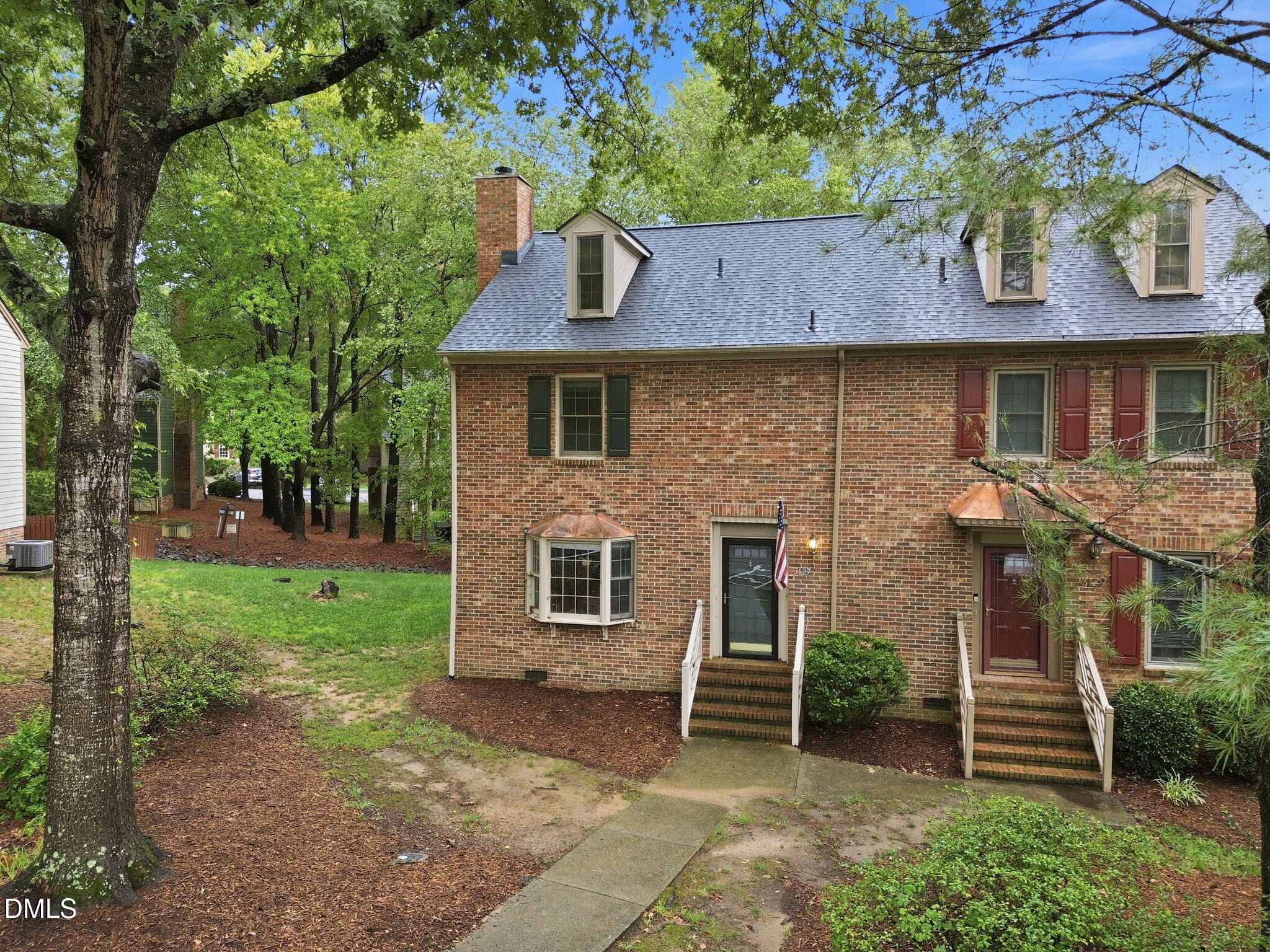 3127 Coachman's Way