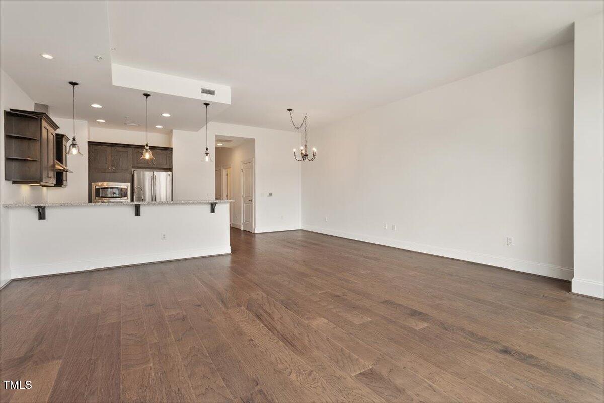 400 W North Street 732