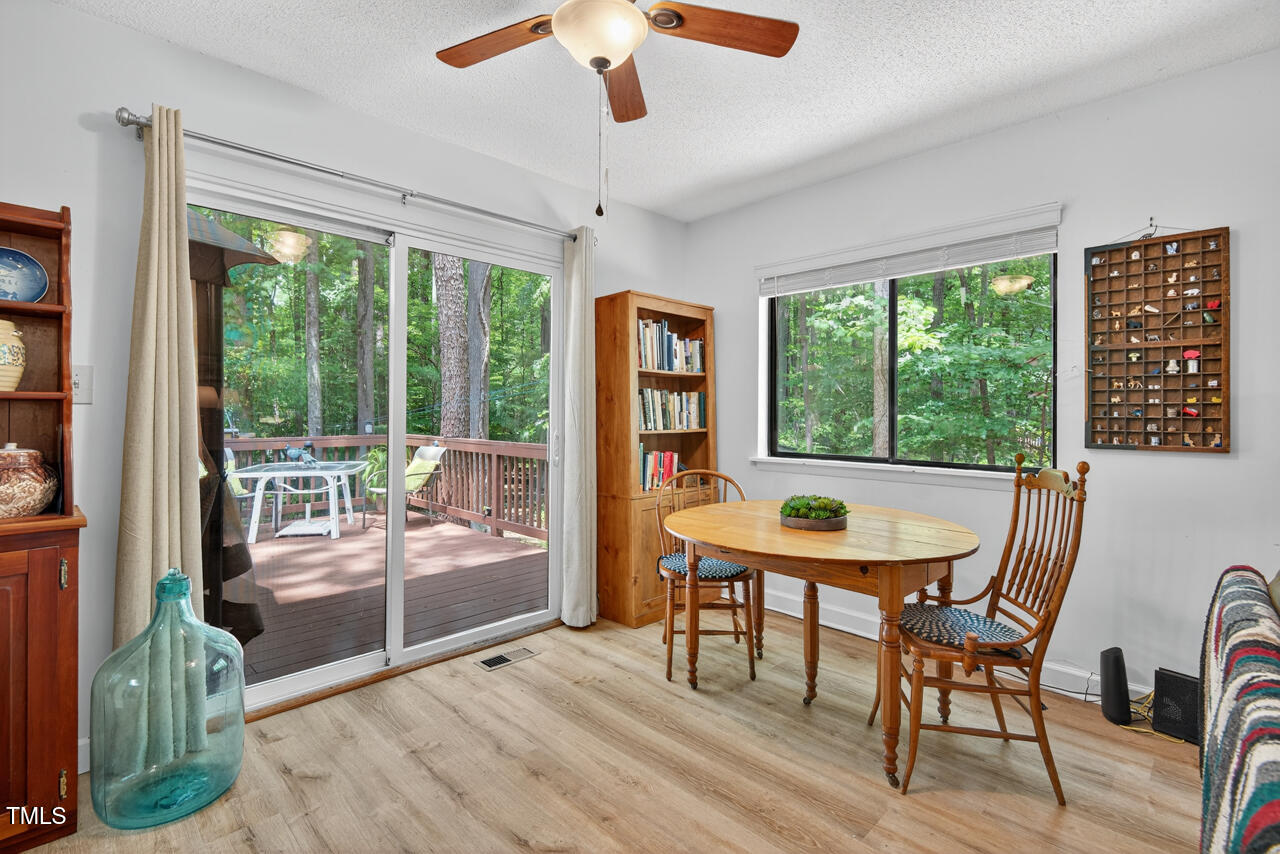 Chapel Hill, North Carolina 27516, United States, 2 Bedrooms Bedrooms, ,2 BathroomsBathrooms,Residential,Active,164614