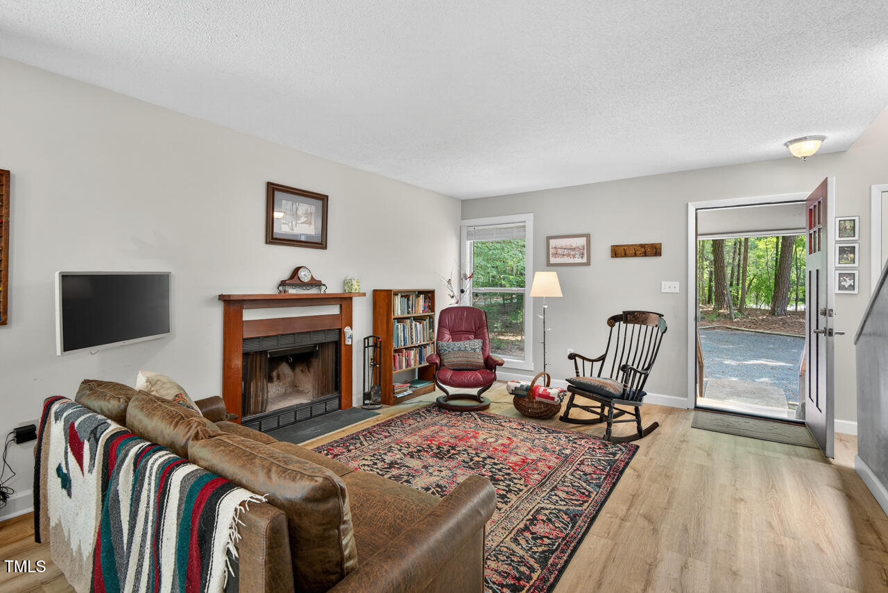 Chapel Hill, North Carolina 27516, United States, 2 Bedrooms Bedrooms, ,2 BathroomsBathrooms,Residential,Active,164614