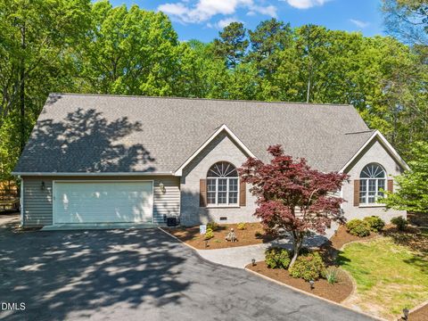 552 Oak Run Clarksville VA 23927