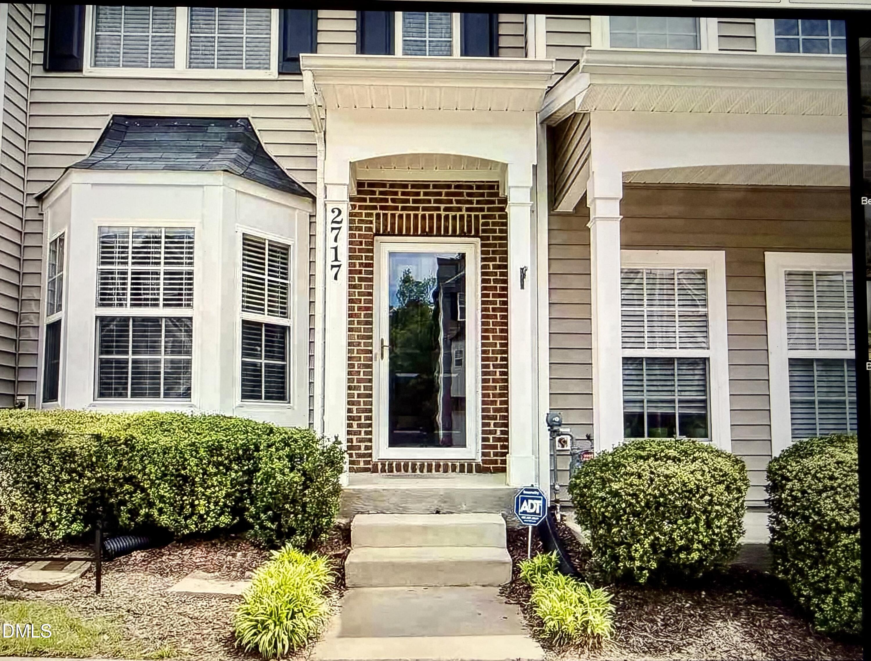 2717 Wyntercrest Lane