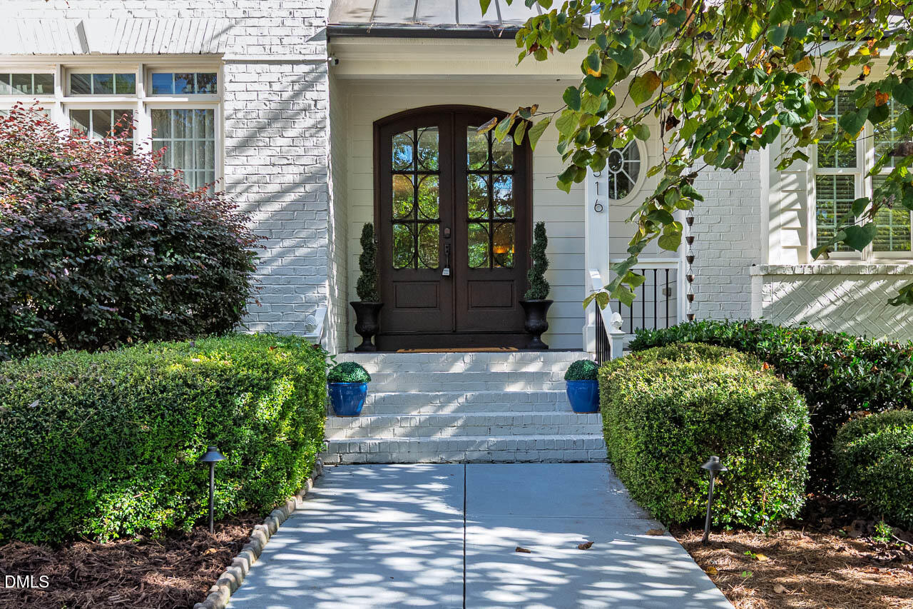 316 Chapel Ridge Drive