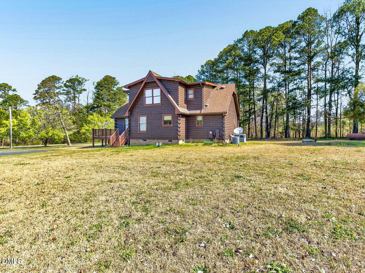 9759b Cleveland Road