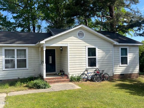 616 Bladestone Court Apex NC 27502