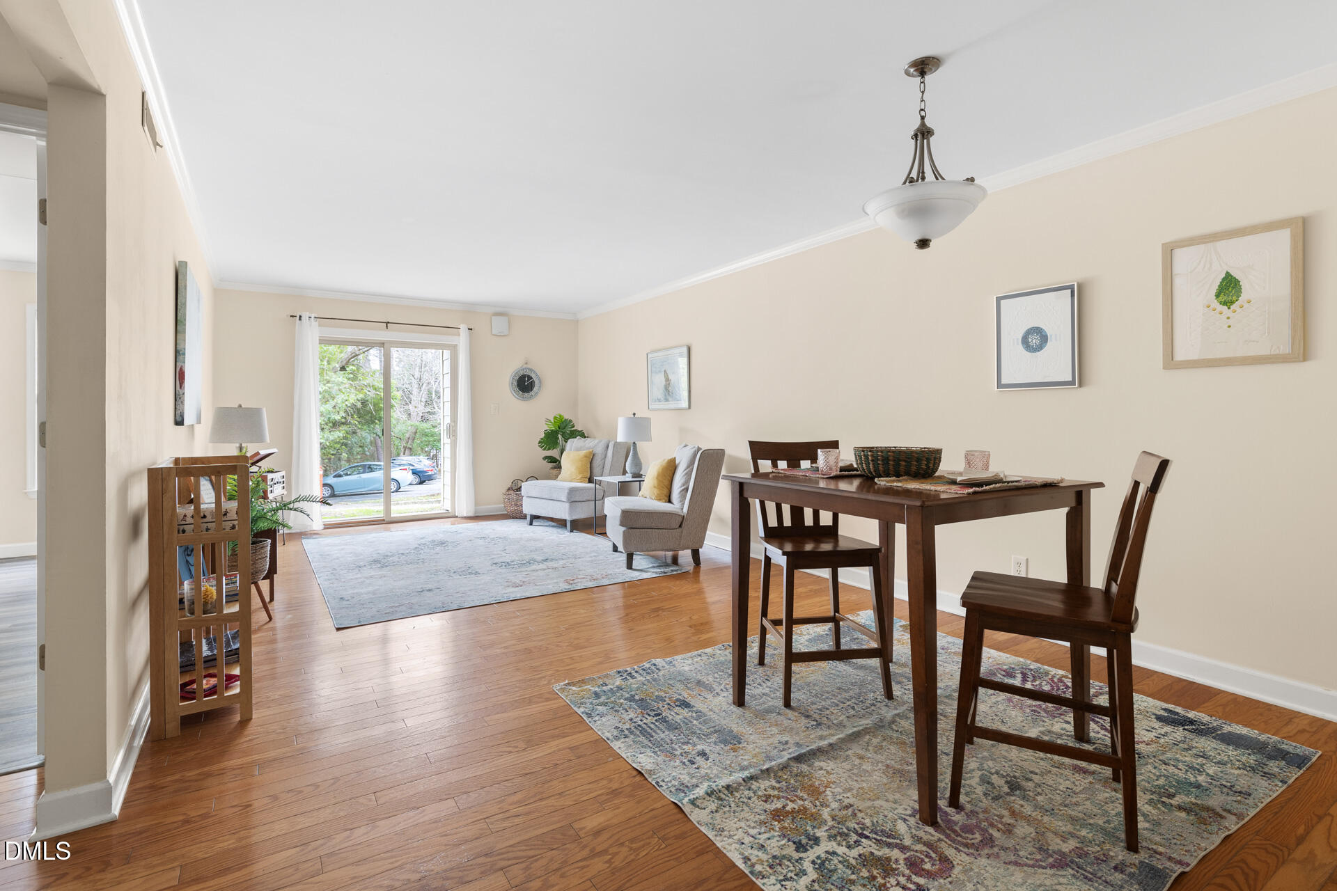 1513 E Franklin Street Bldg F Unit 123