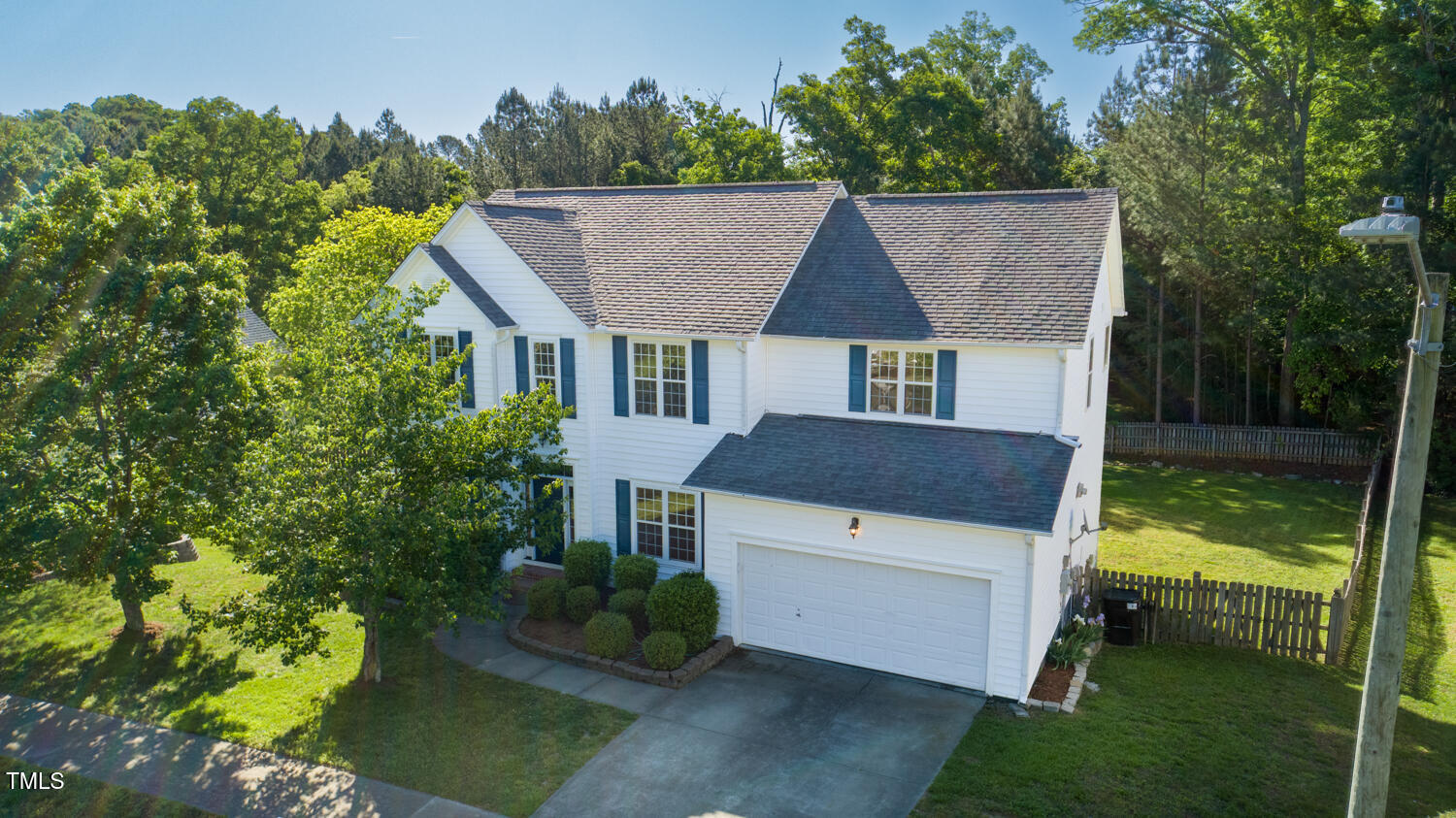 1909 Redding Lane