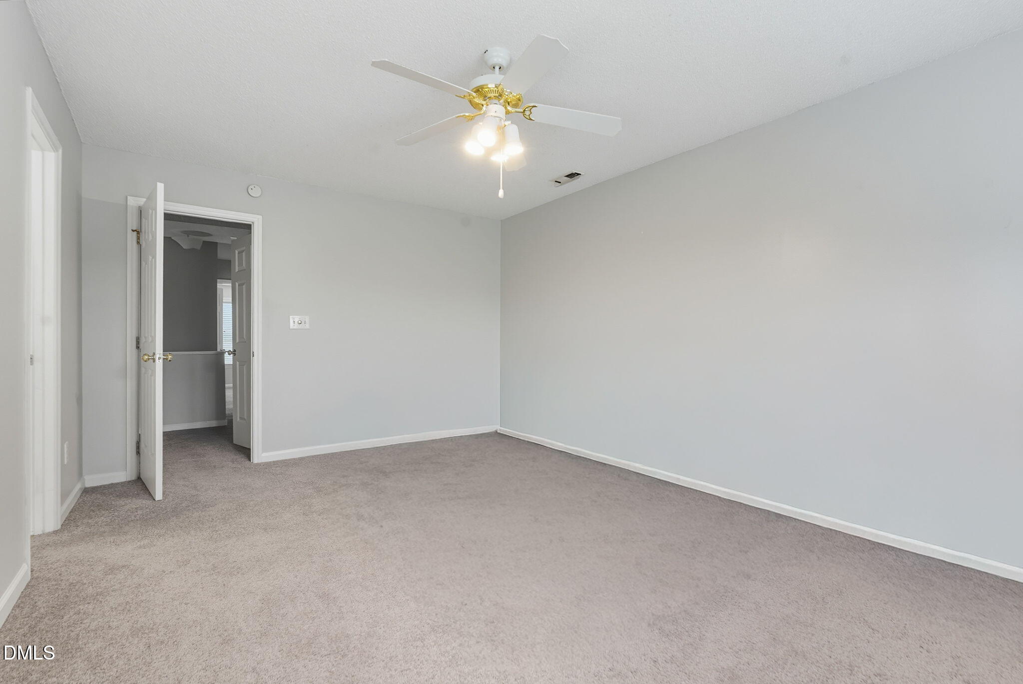 5512 Grand Traverse Drive