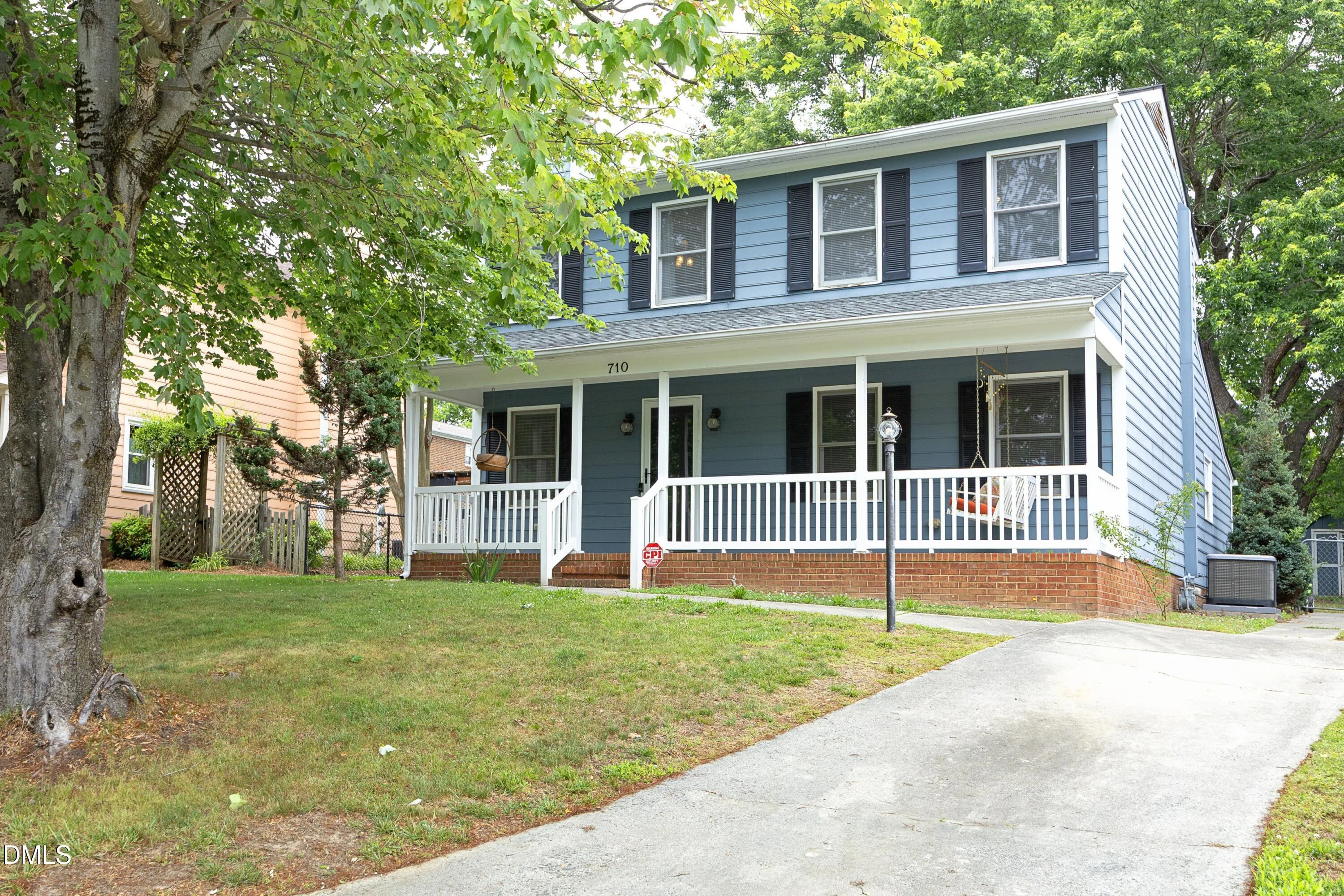 710 Huntington Court