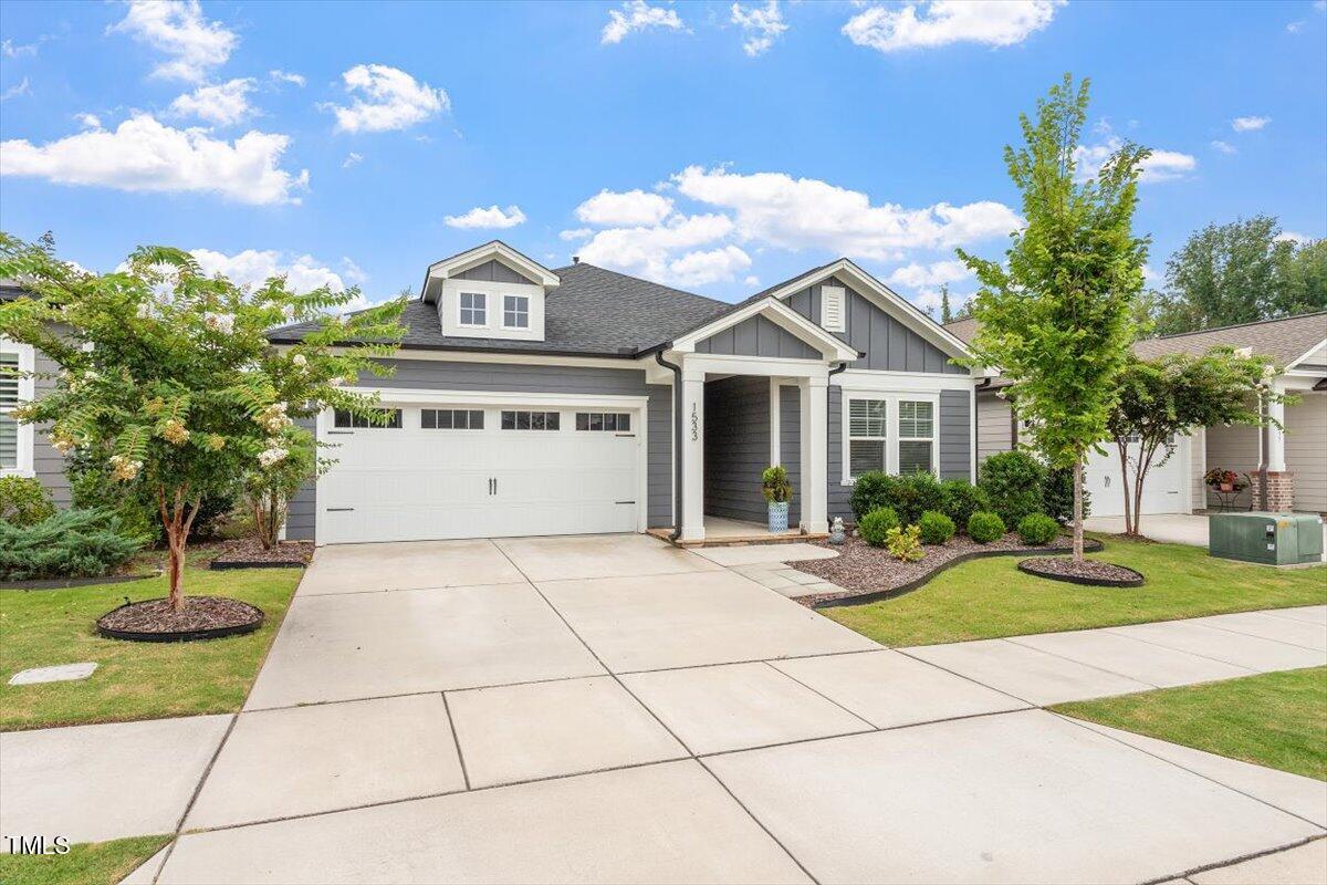 1533 Lone Prairie Drive