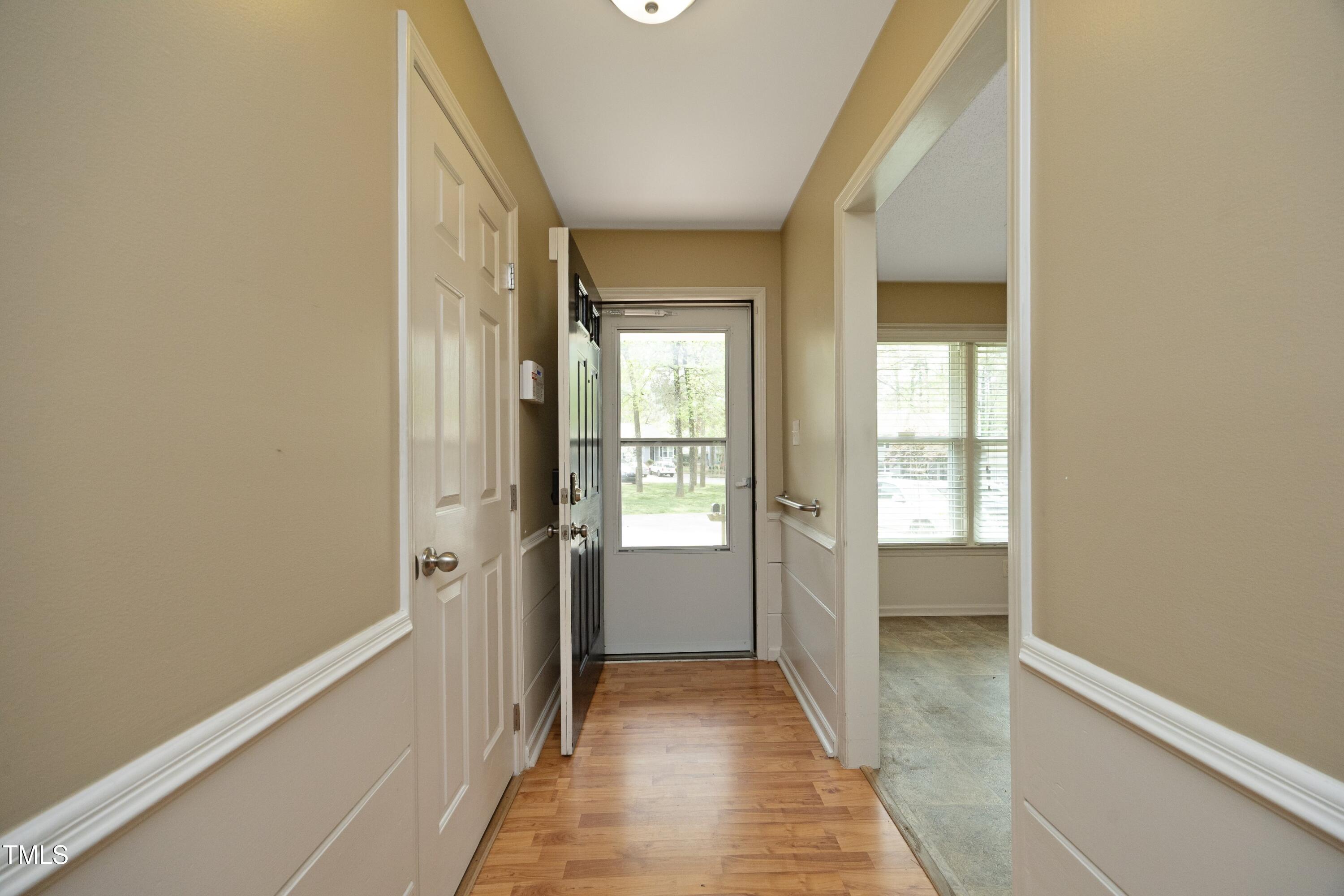6417 Meadow View Drive