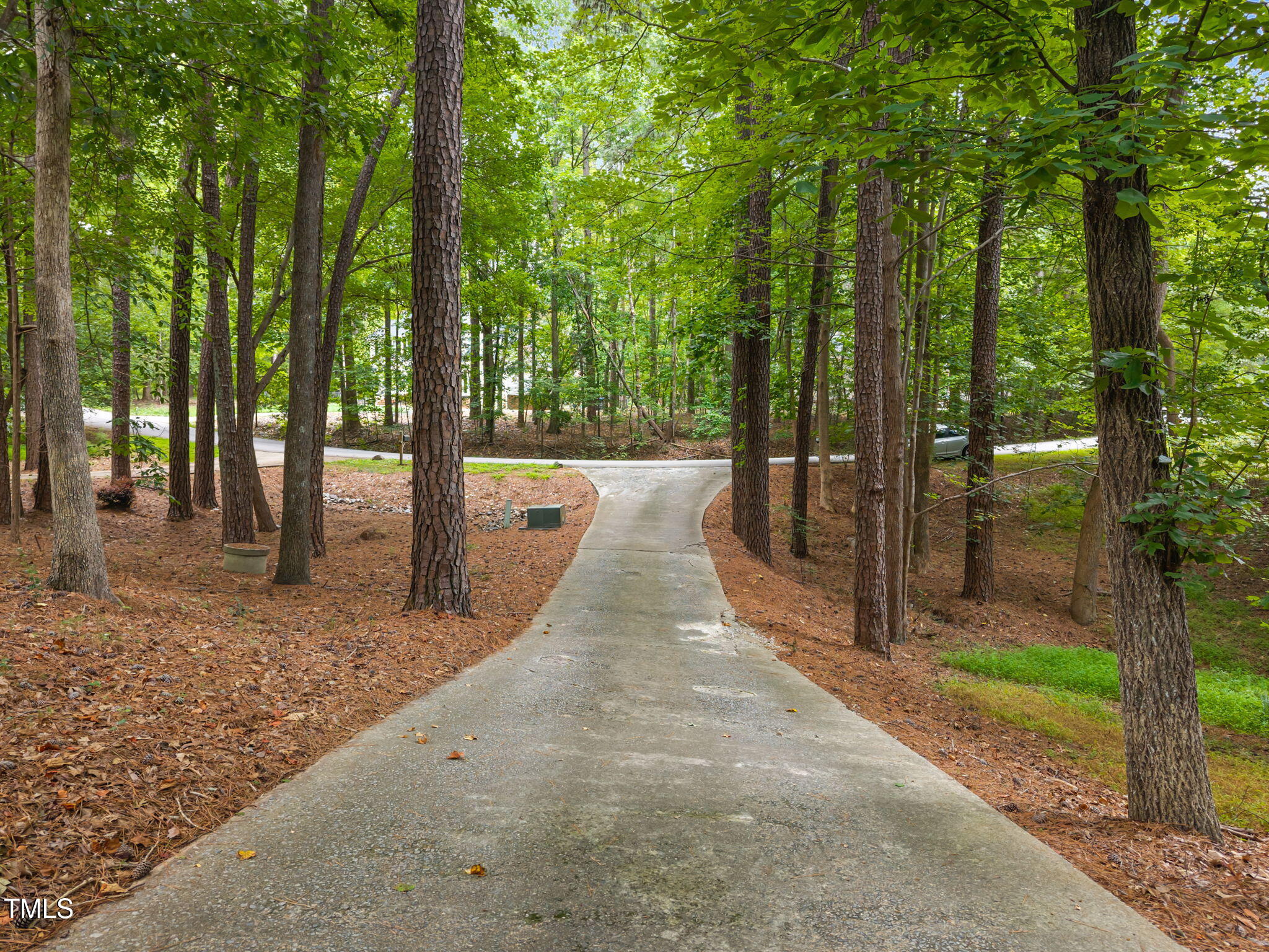 3508 Thornwood Court
