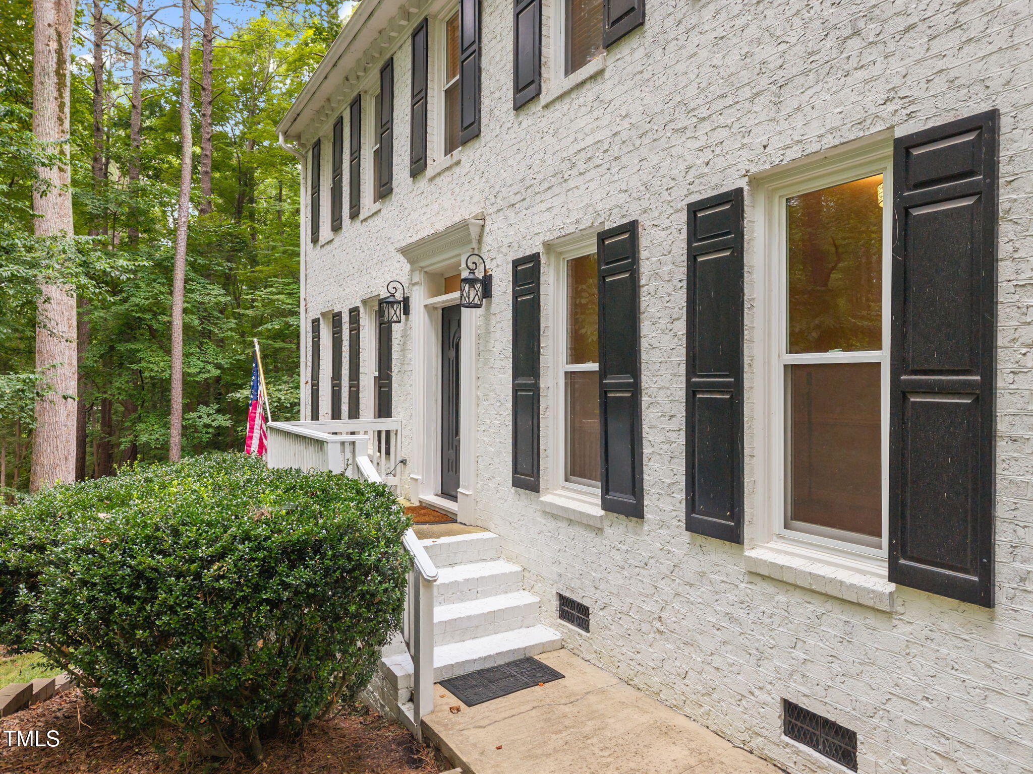 3508 Thornwood Court