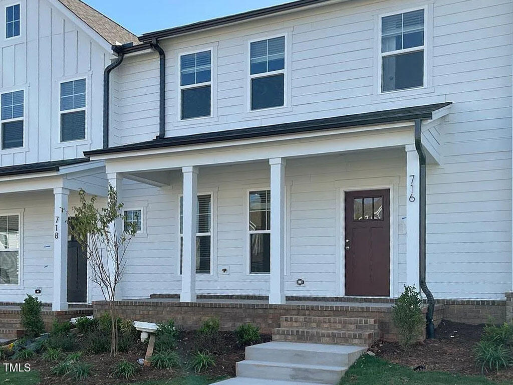 716 Silo Park Drive