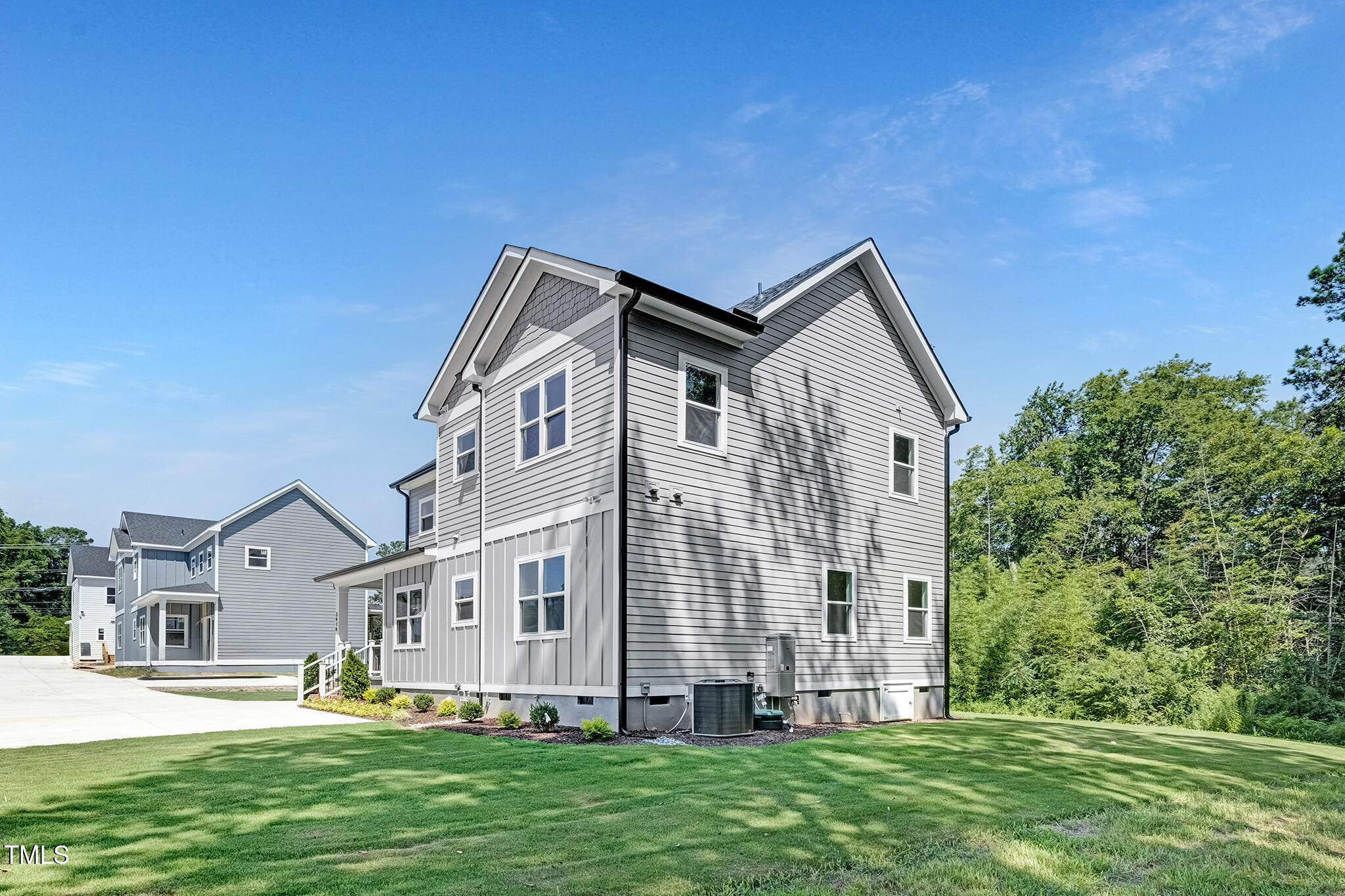 3414 Guess Road