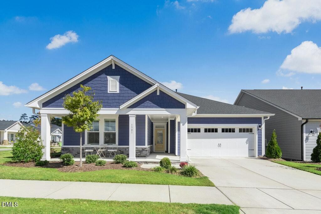 1501 Honey Acorn Lane