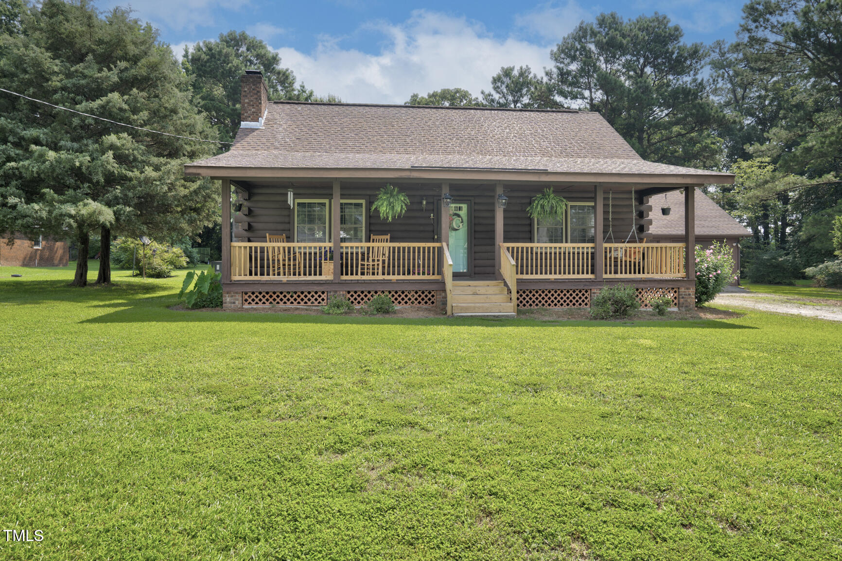 5593 Leon Road