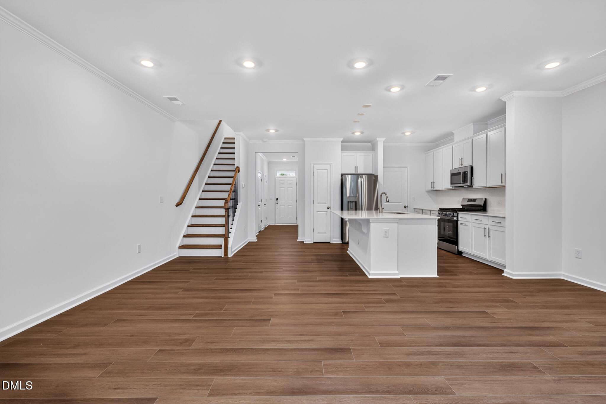 132 Tree Moss Court