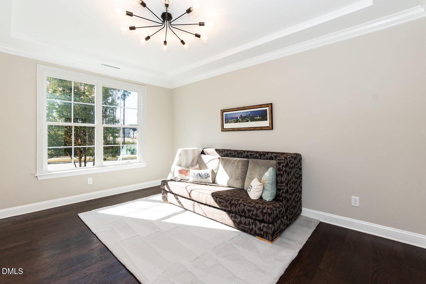 1910 Woodall Crest Drive