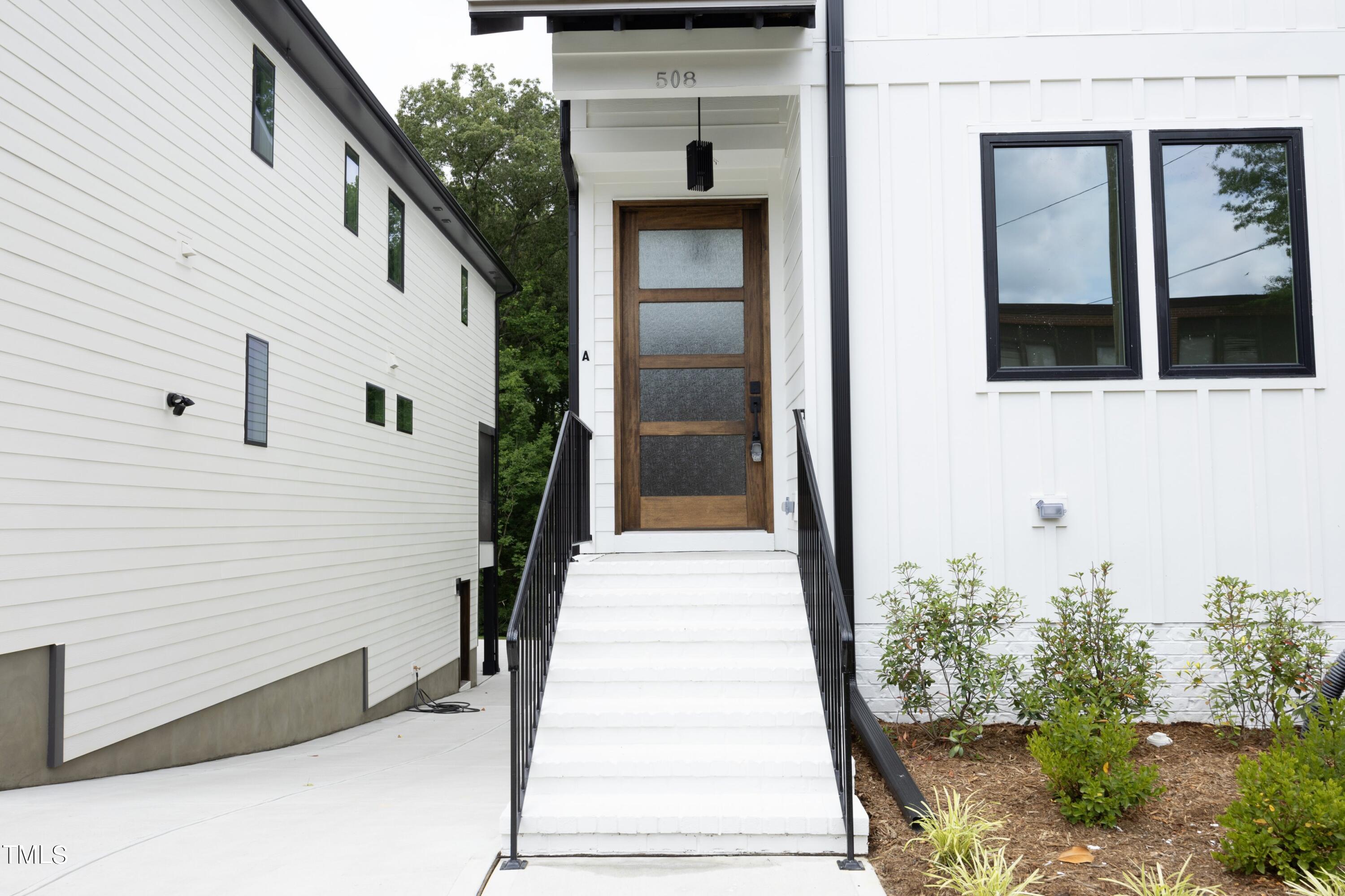 508 Lakeland Street A