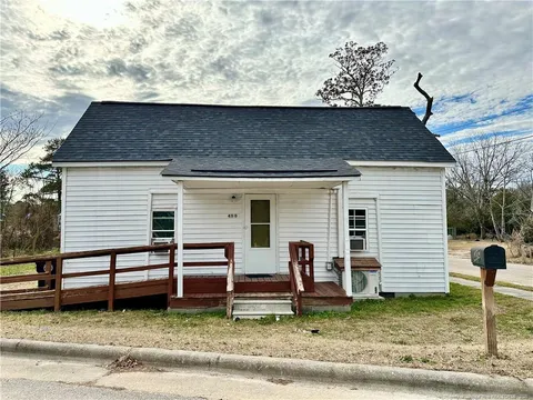 MLS: LP738693