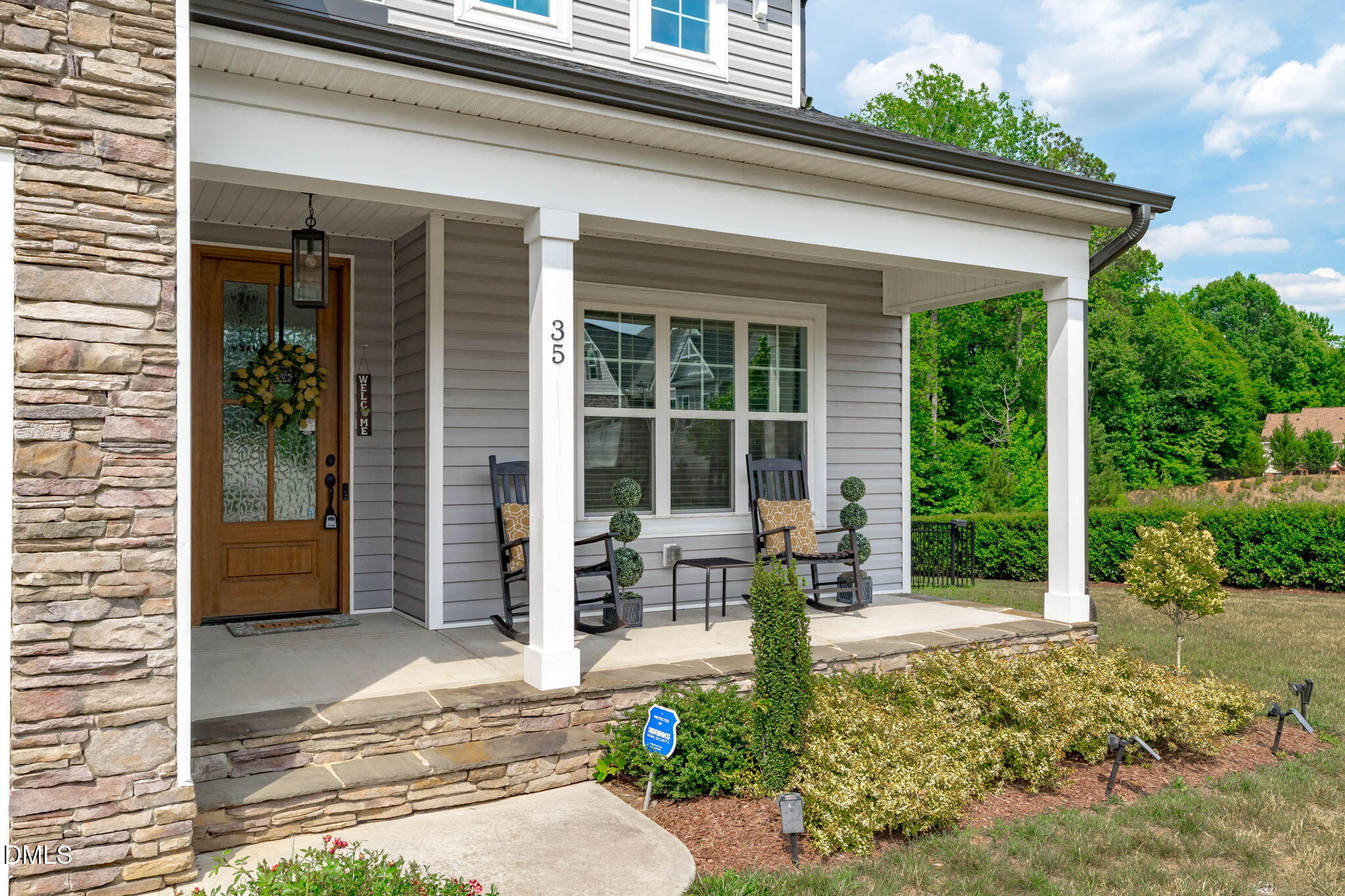 35 Deacon Ridge Lane