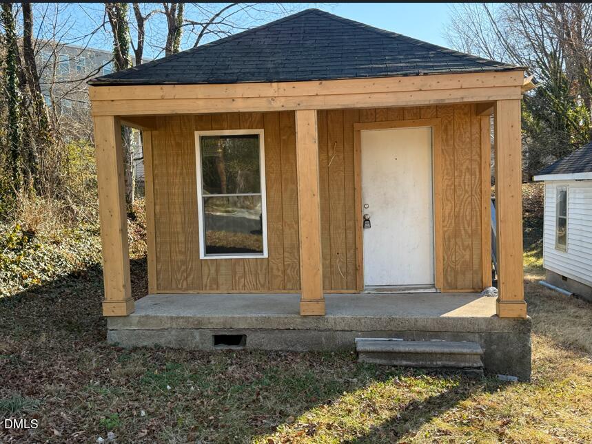 116 E Umstead Street