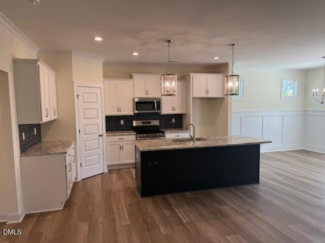 180 N Rabbit Run Drive