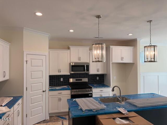 180 N Rabbit Run Drive