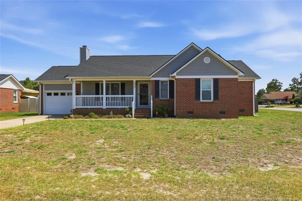 627 Sunnybrook Drive
