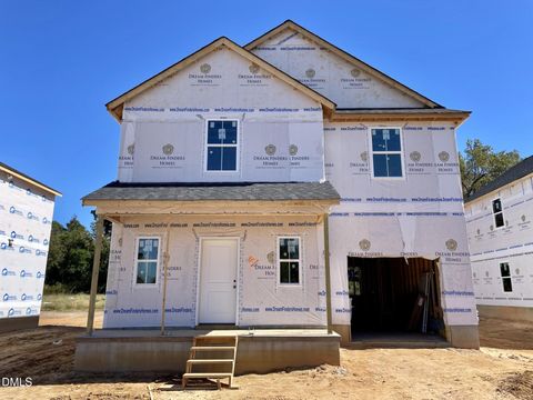 38 Stout Landing Dunn NC 28334