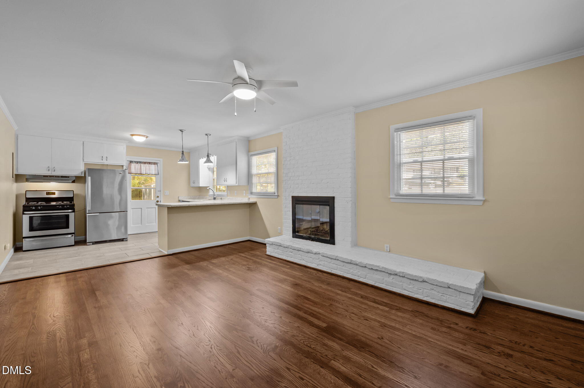 200 Davie Road A&B