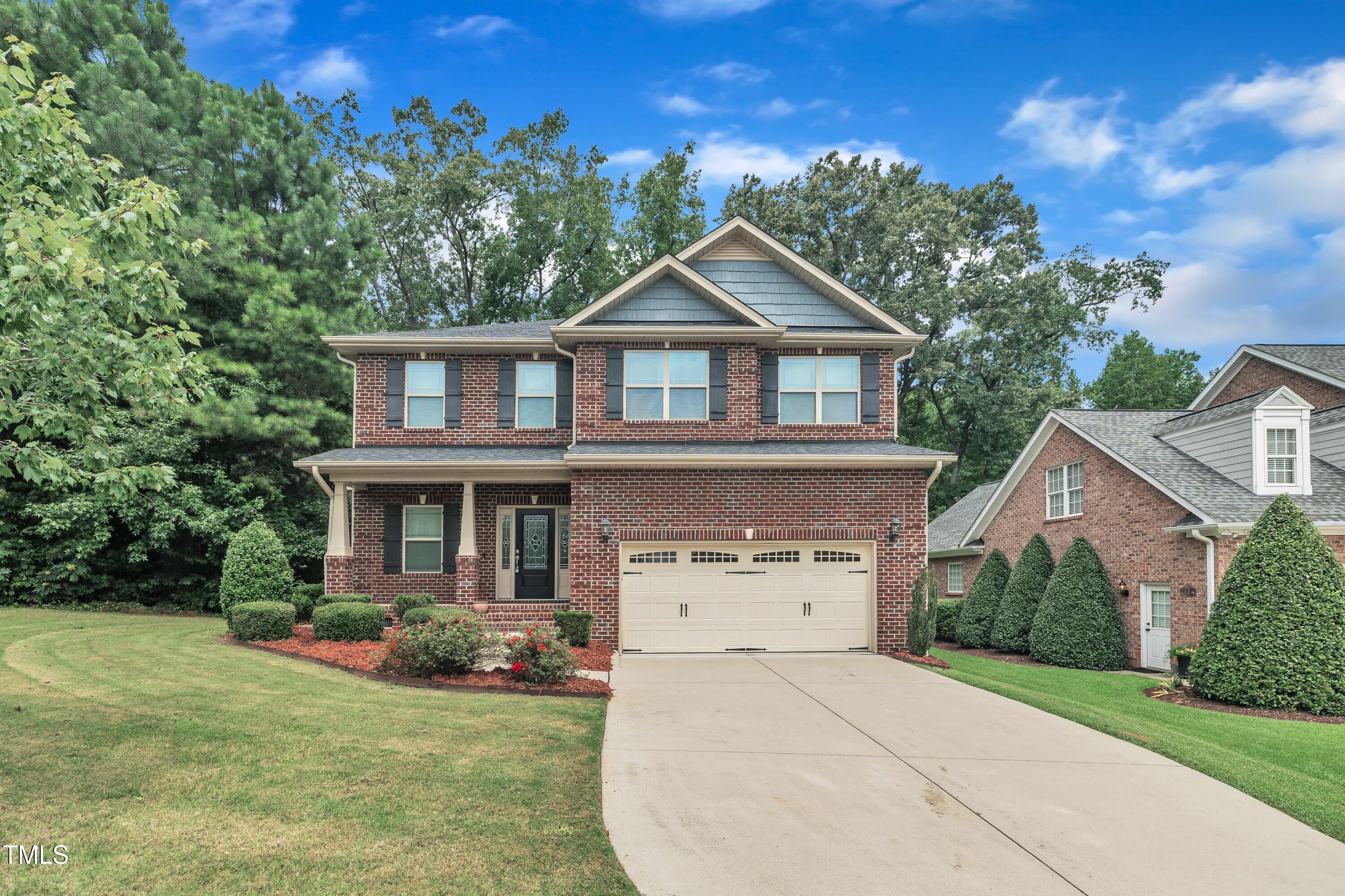 105 Valleycruise Circle