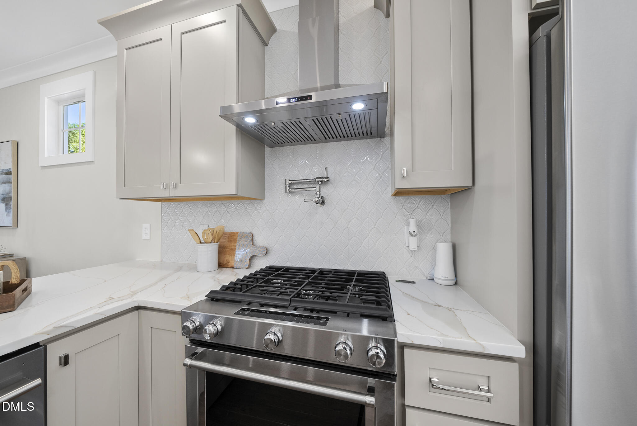 2538 W Wilson Street