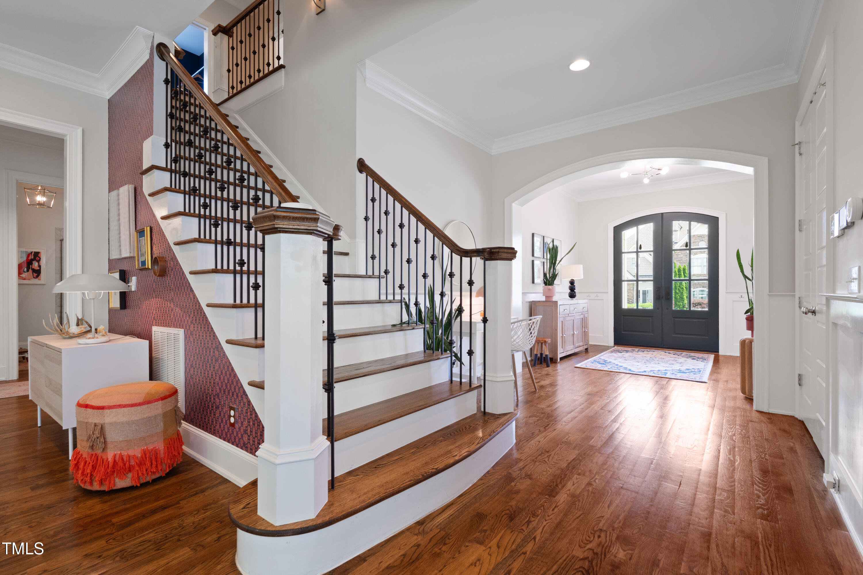 4729 Adler Pass