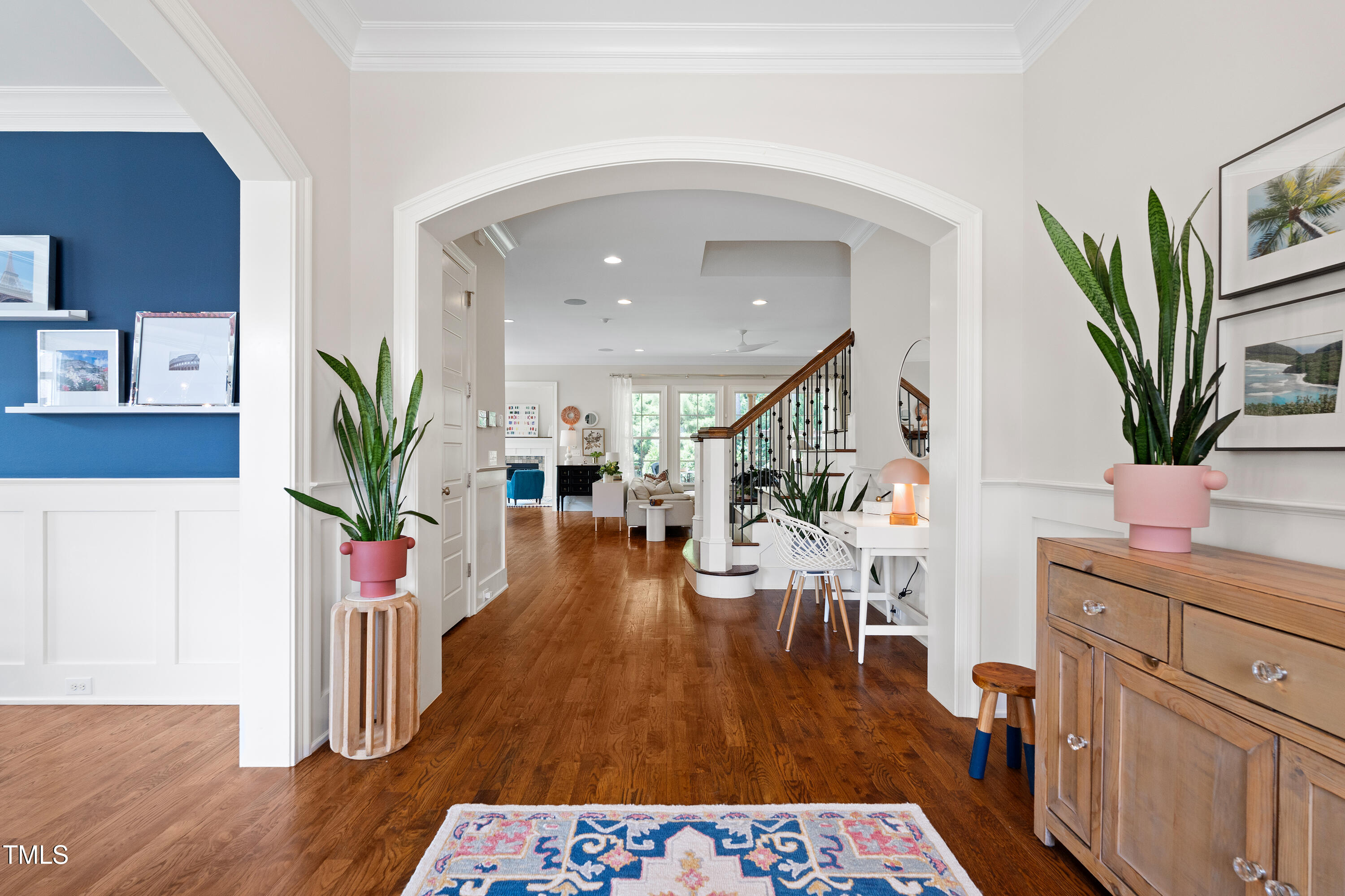 4729 Adler Pass