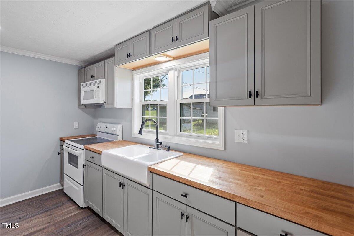 Erwin, North Carolina 28339, United States, 3 Bedrooms Bedrooms, ,2 BathroomsBathrooms,Residential,Coming Soon,179050