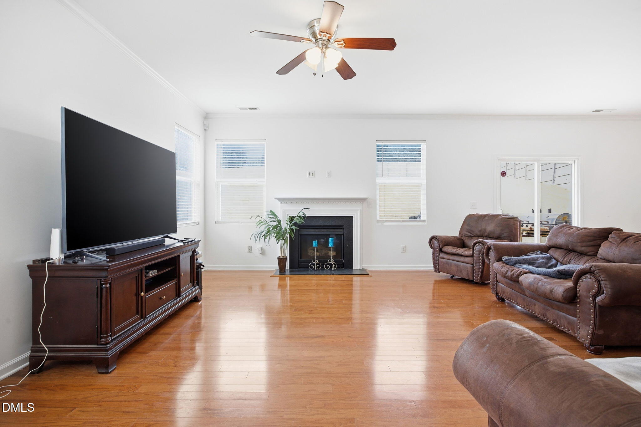 1317 Hosmer Court